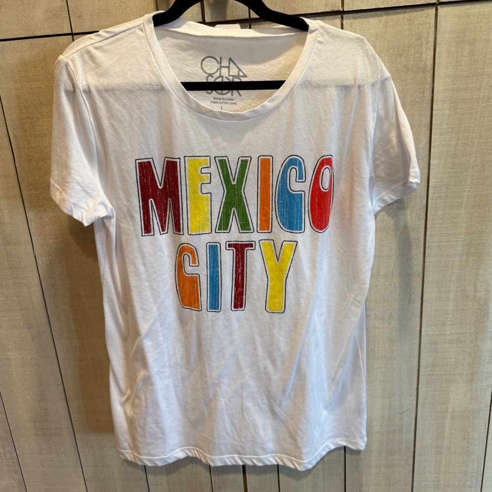CHASER Colorful Mexico City Graphic T-Shirt Size Large